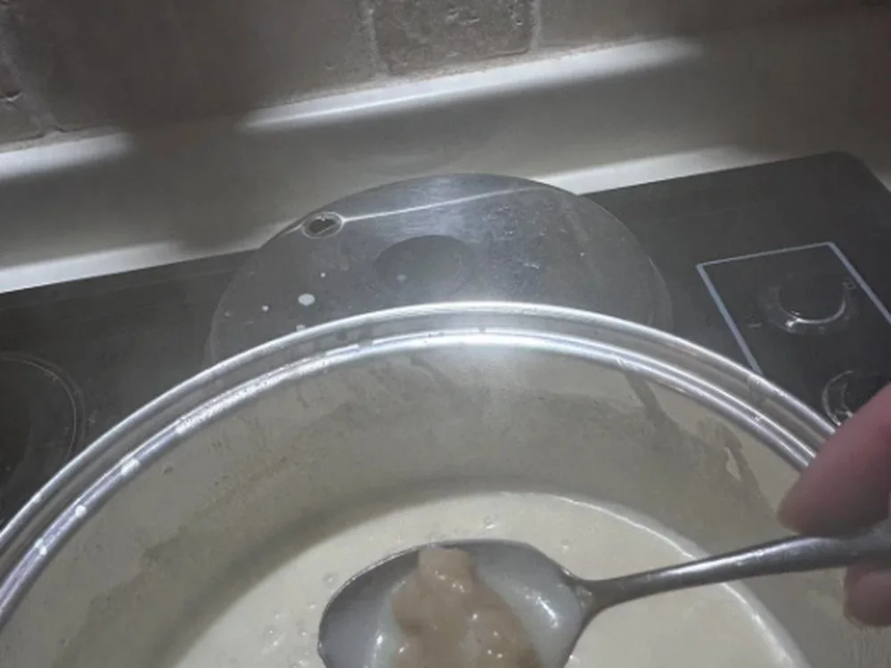Mayonnaise or Hollandaise Splits
